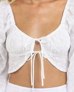 Ella Broderie Top 9 Ella Broderie Top -Mooloola Apparel Store 20355644 01 RT XL